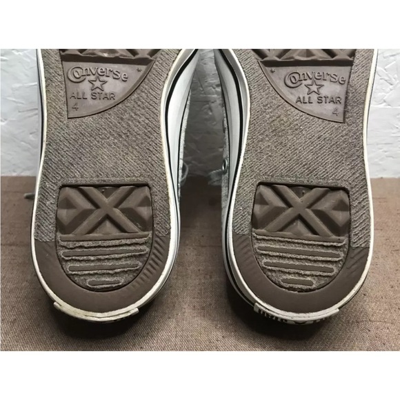 Converse Chuck Taylor Women's Low Top Sneaker Silver Metallic Canvas Size 6 - Picture 14 of 14